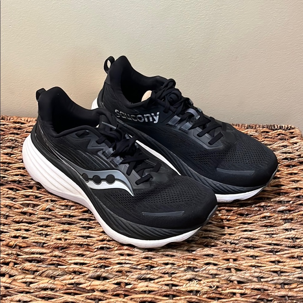 Saucony Hurricane 24, Men's 9.5